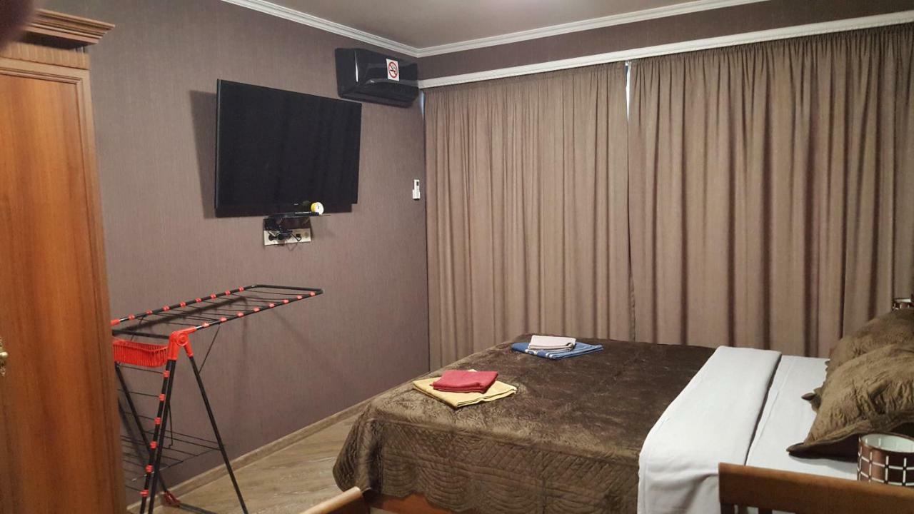 Mimino Apartment Deluxe First Line Batumi Bagian luar foto